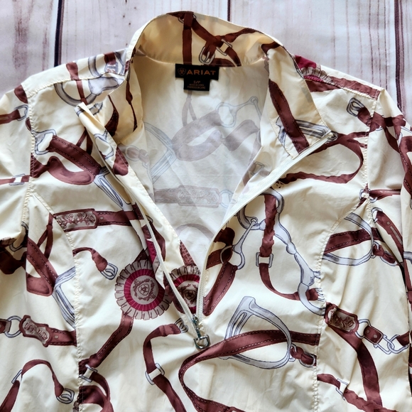 Ariat 1/4 Zip Rain Jacket Windbreaker Cream Rein Tack Pattern | Women's Size S - Picture 4 of 9